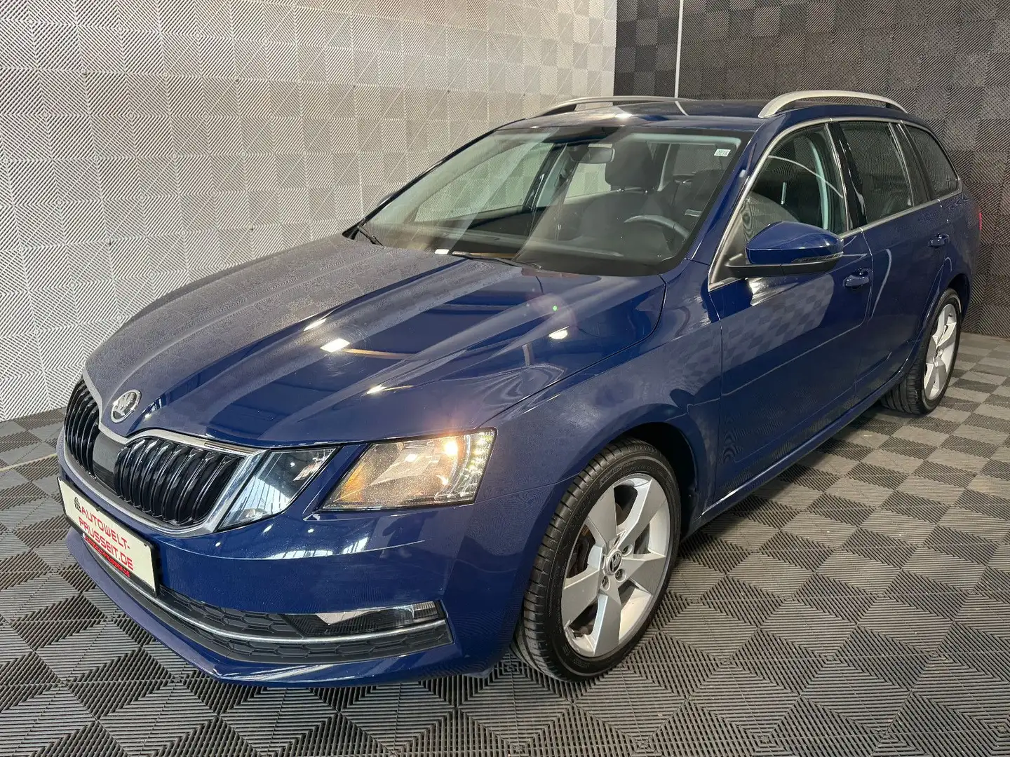 Skoda Octavia Combi Style*GREEN TEC*TEMPO-SHZ-APPLE-17 Blau - 2