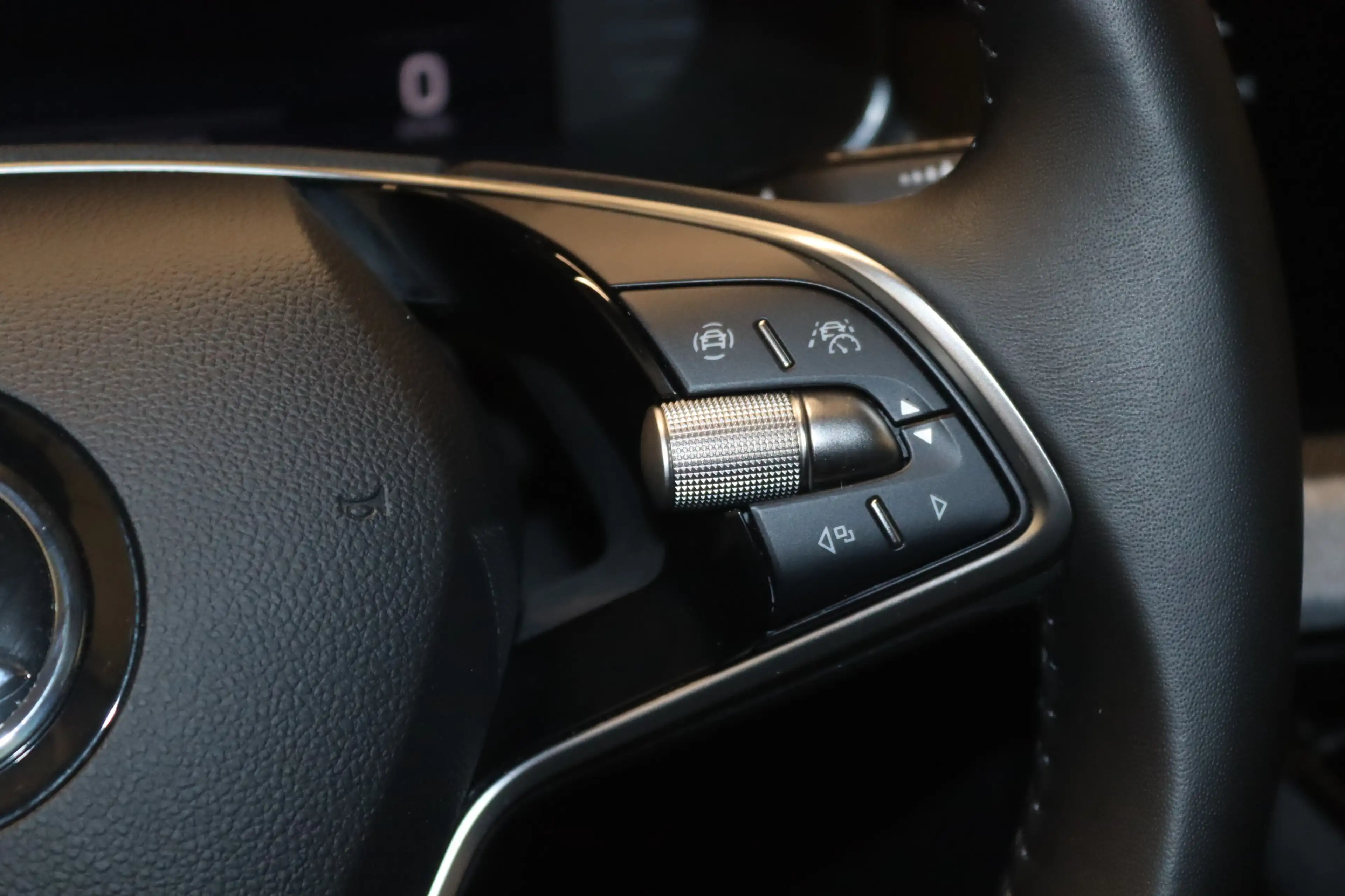 Skoda Scala TSI Selection Virt.-NAV-KAM-AHK-LED-SHZ- — photo 14