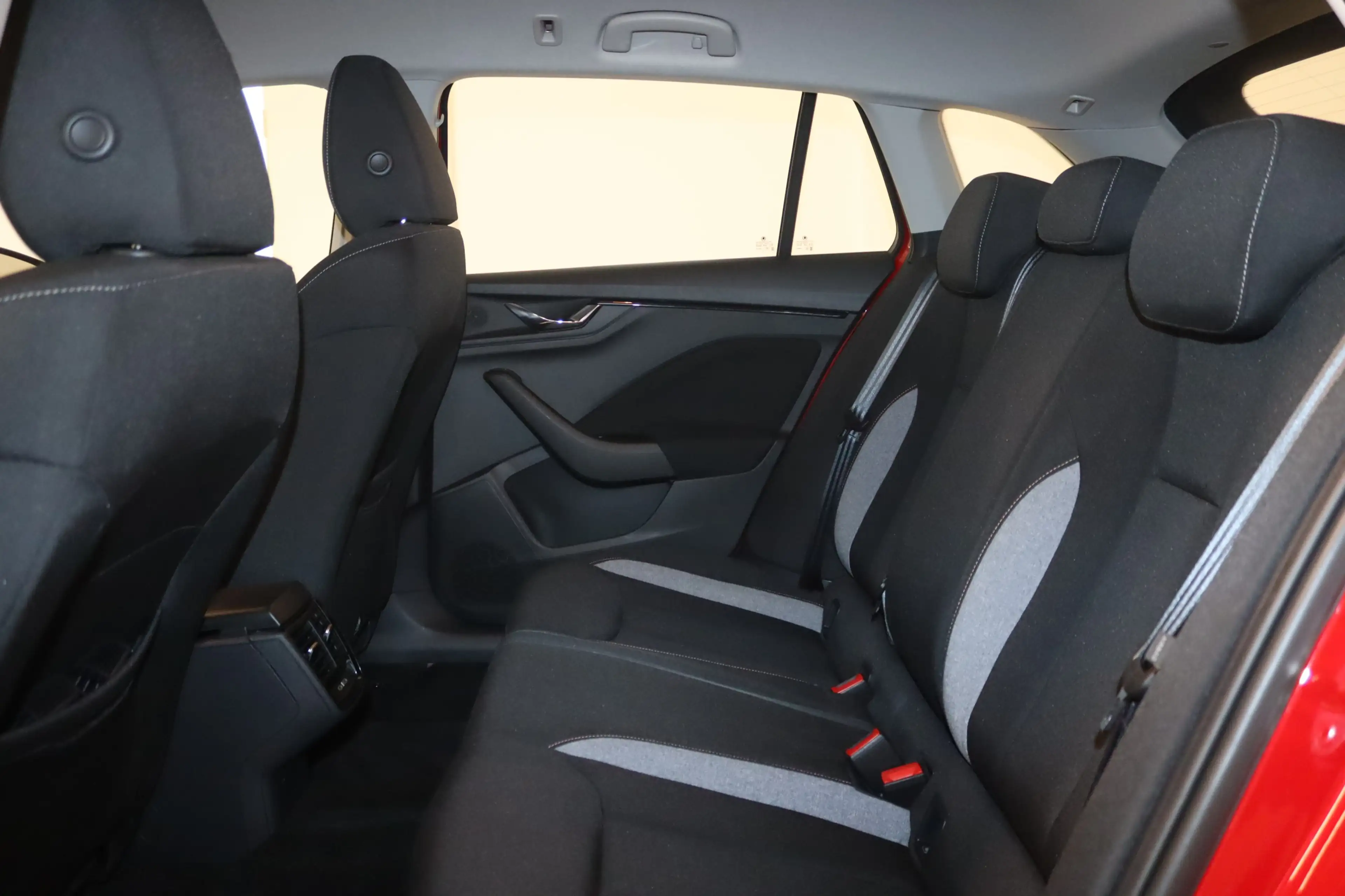 Skoda Scala TSI Selection Virt.-NAV-KAM-AHK-LED-SHZ- — photo 11