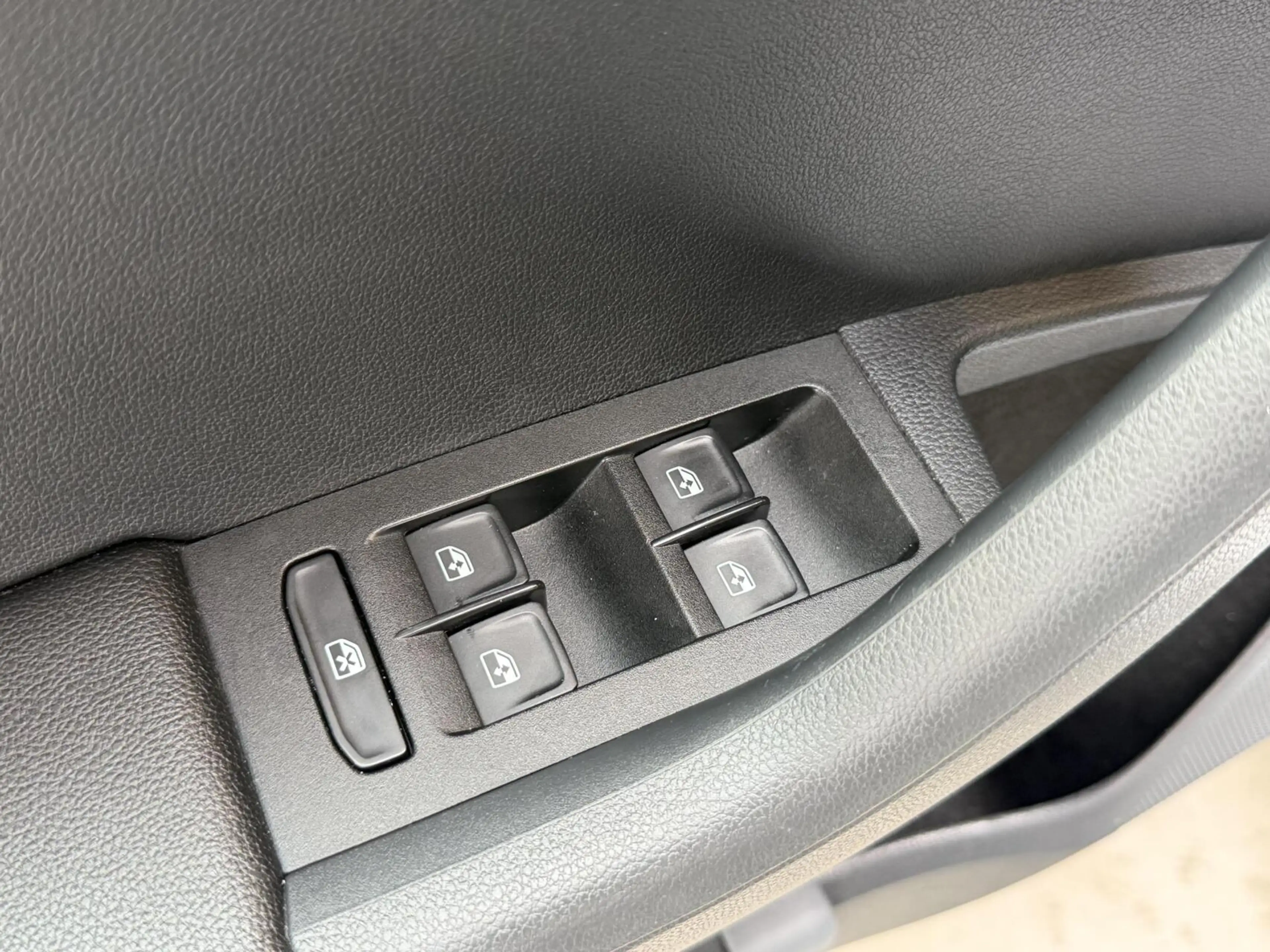Skoda Octavia Combi 1.0 TSI Greentech Style Business Automaat | — photo 4