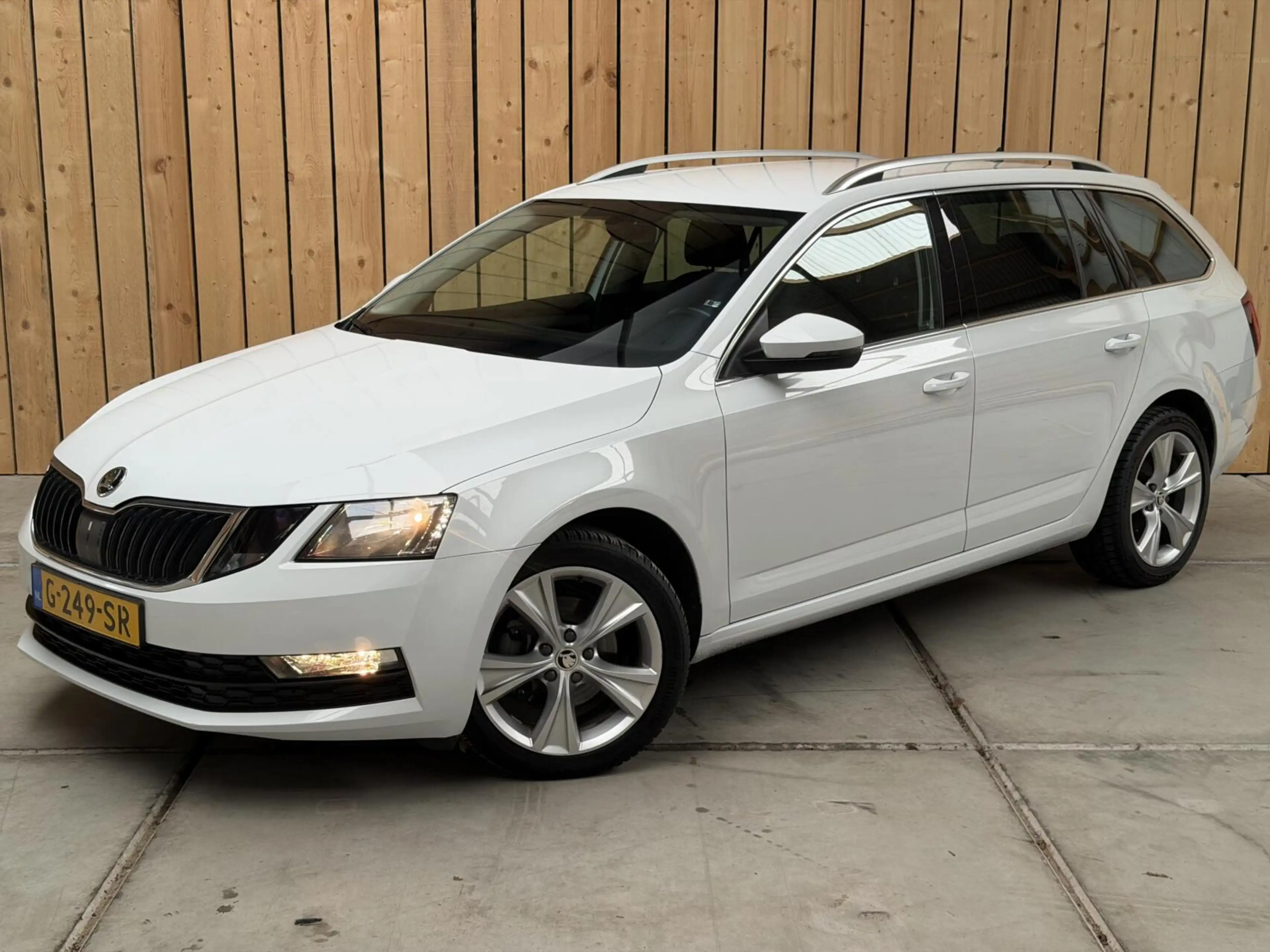 Skoda Octavia Combi 1.0 TSI Greentech Style Business Automaat | — photo 32