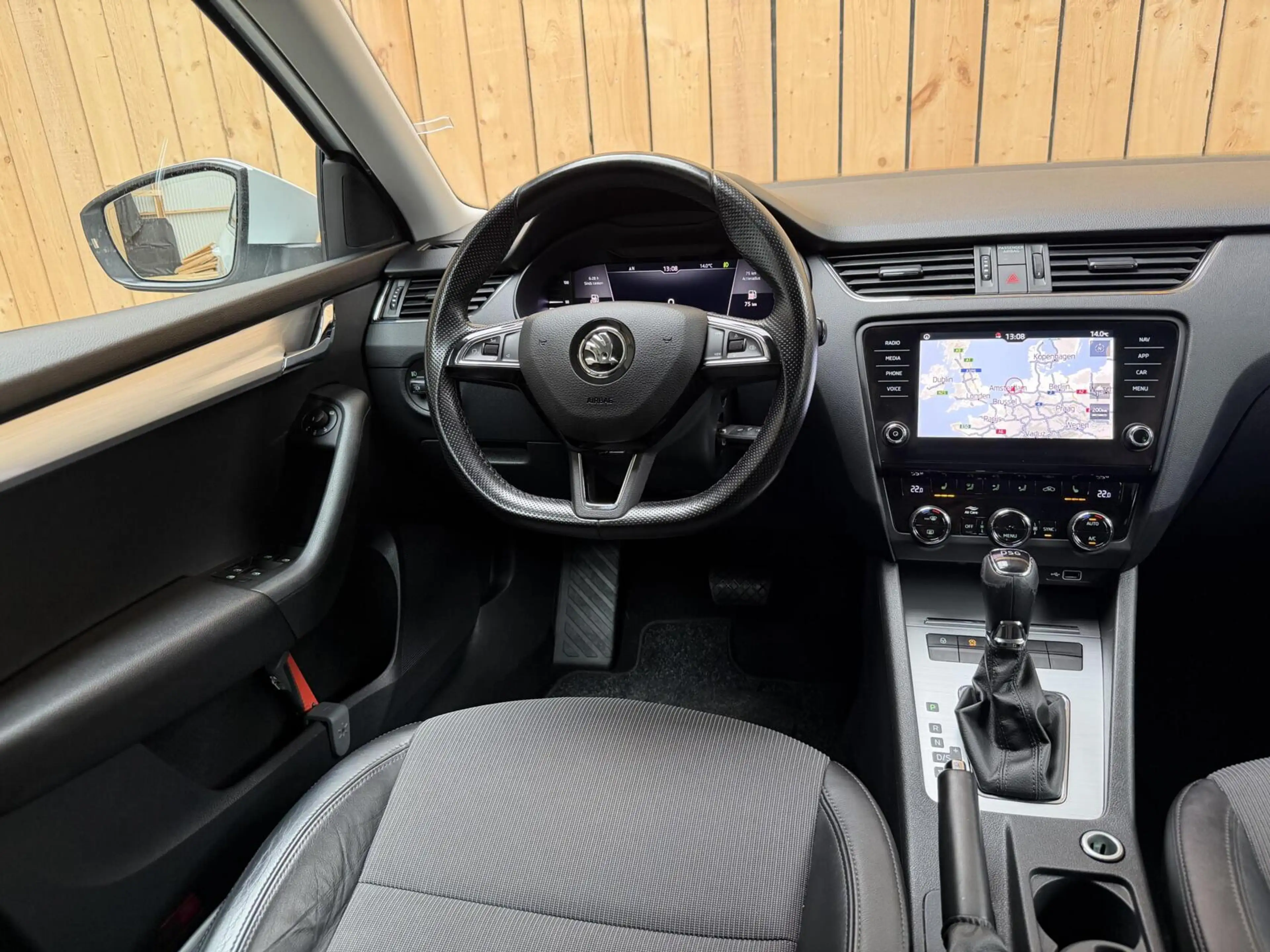 Skoda Octavia Combi 1.0 TSI Greentech Style Business Automaat | — photo 31