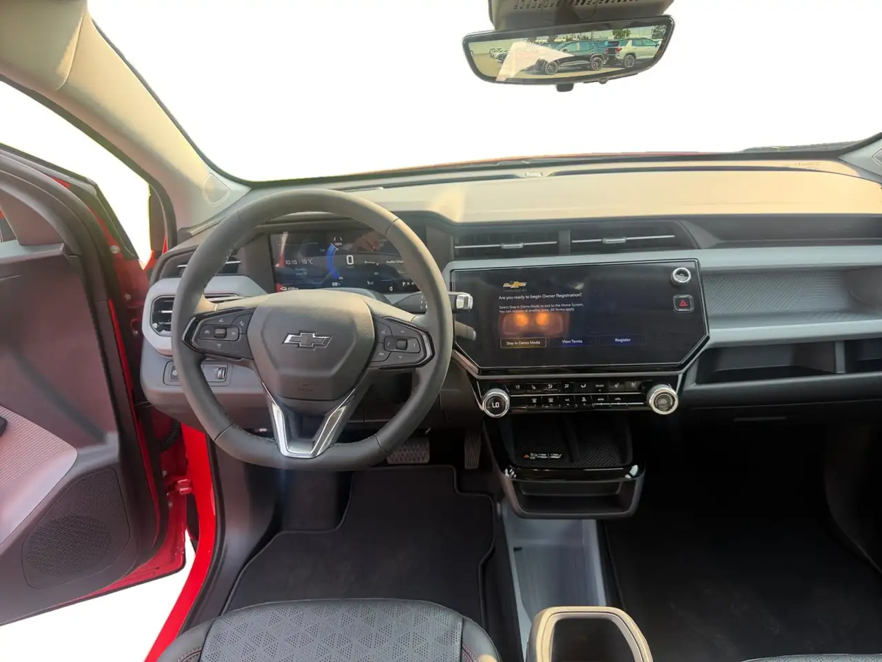 Chevrolet Bolt снимка Chevrolet Bolt