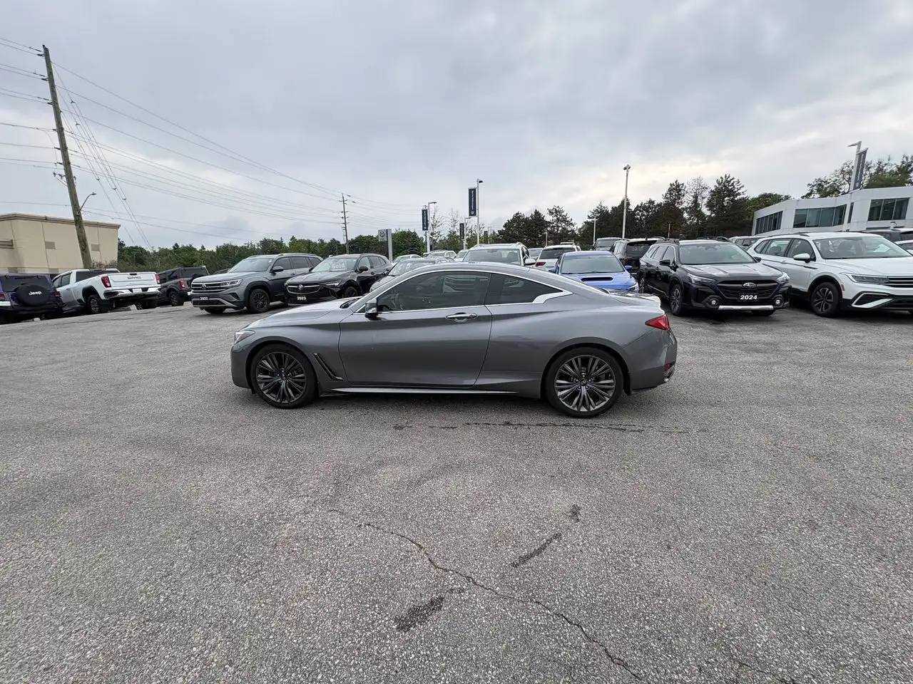 Infiniti Q60 fotografie Infiniti Q60