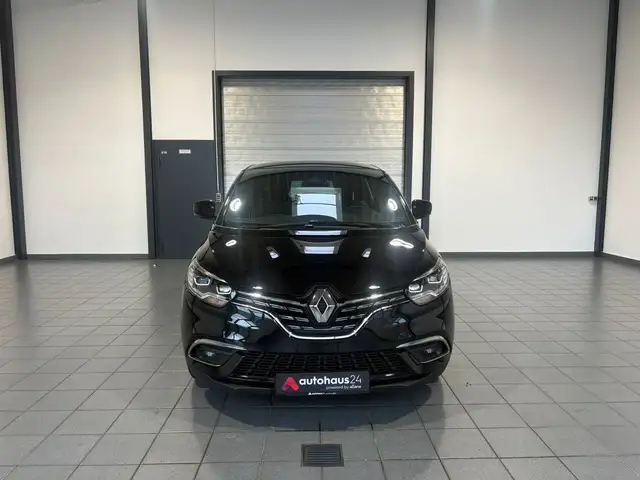 Renault Scenic view 2