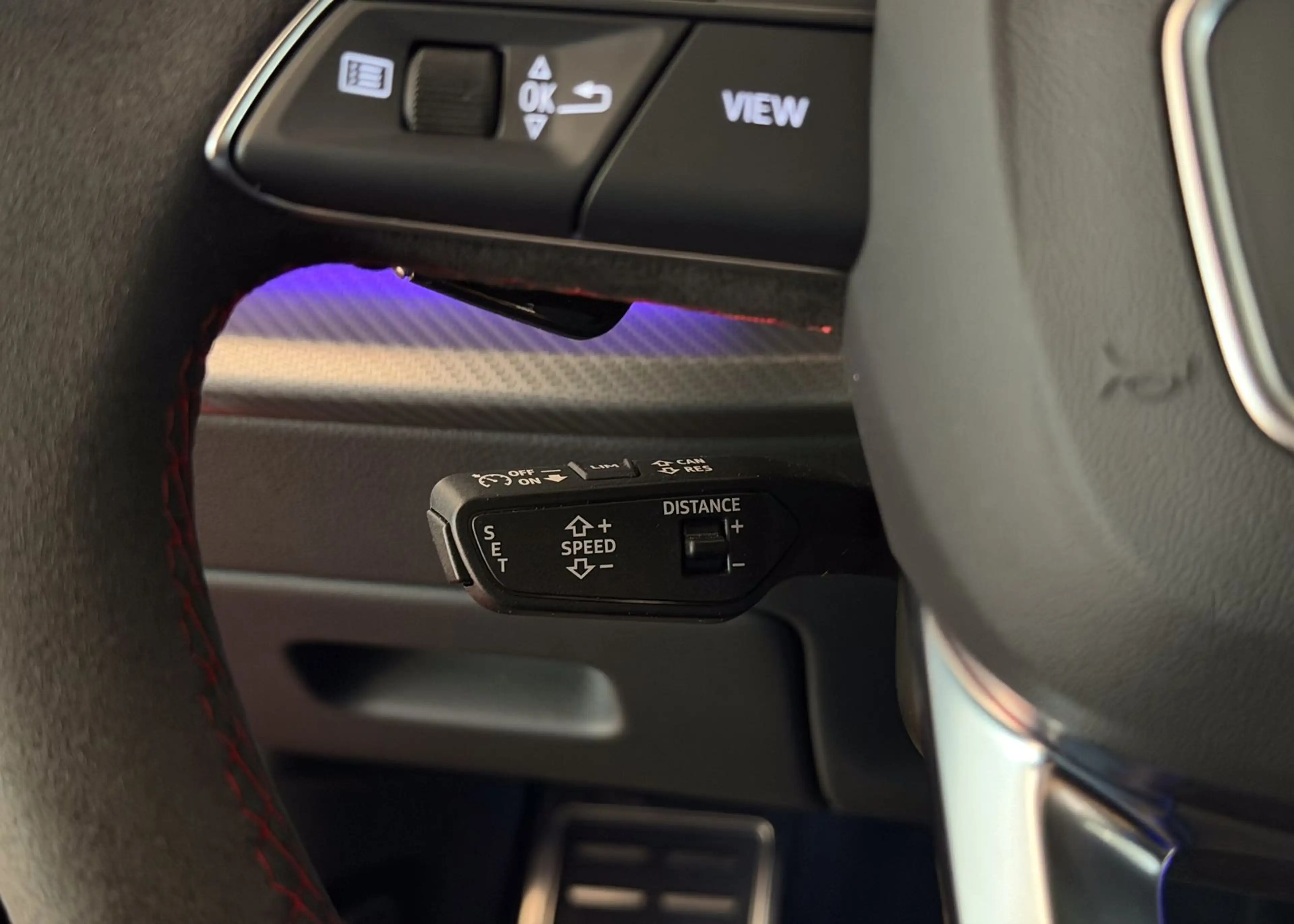 Audi RS Q8 MWST AHK ACC HUD B&O PANO AUDI-GARANTIE — photo 23