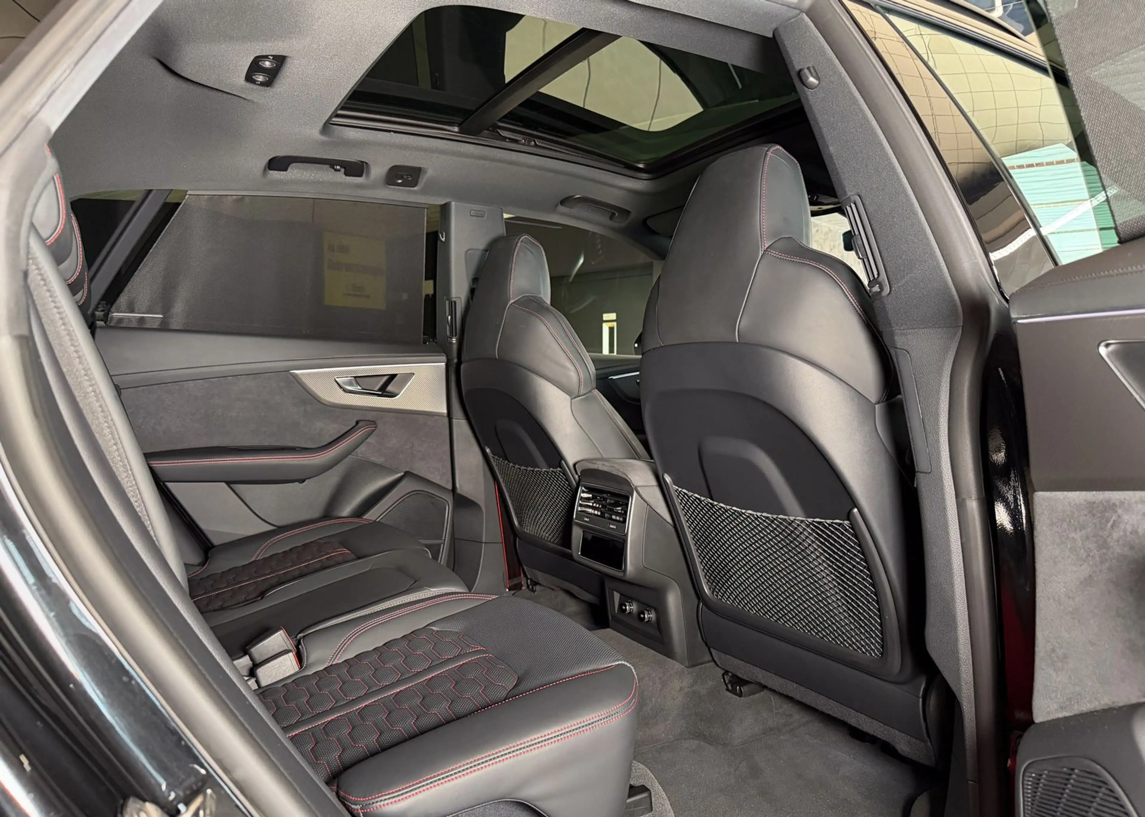 Audi RS Q8 MWST AHK ACC HUD B&O PANO AUDI-GARANTIE — photo 37