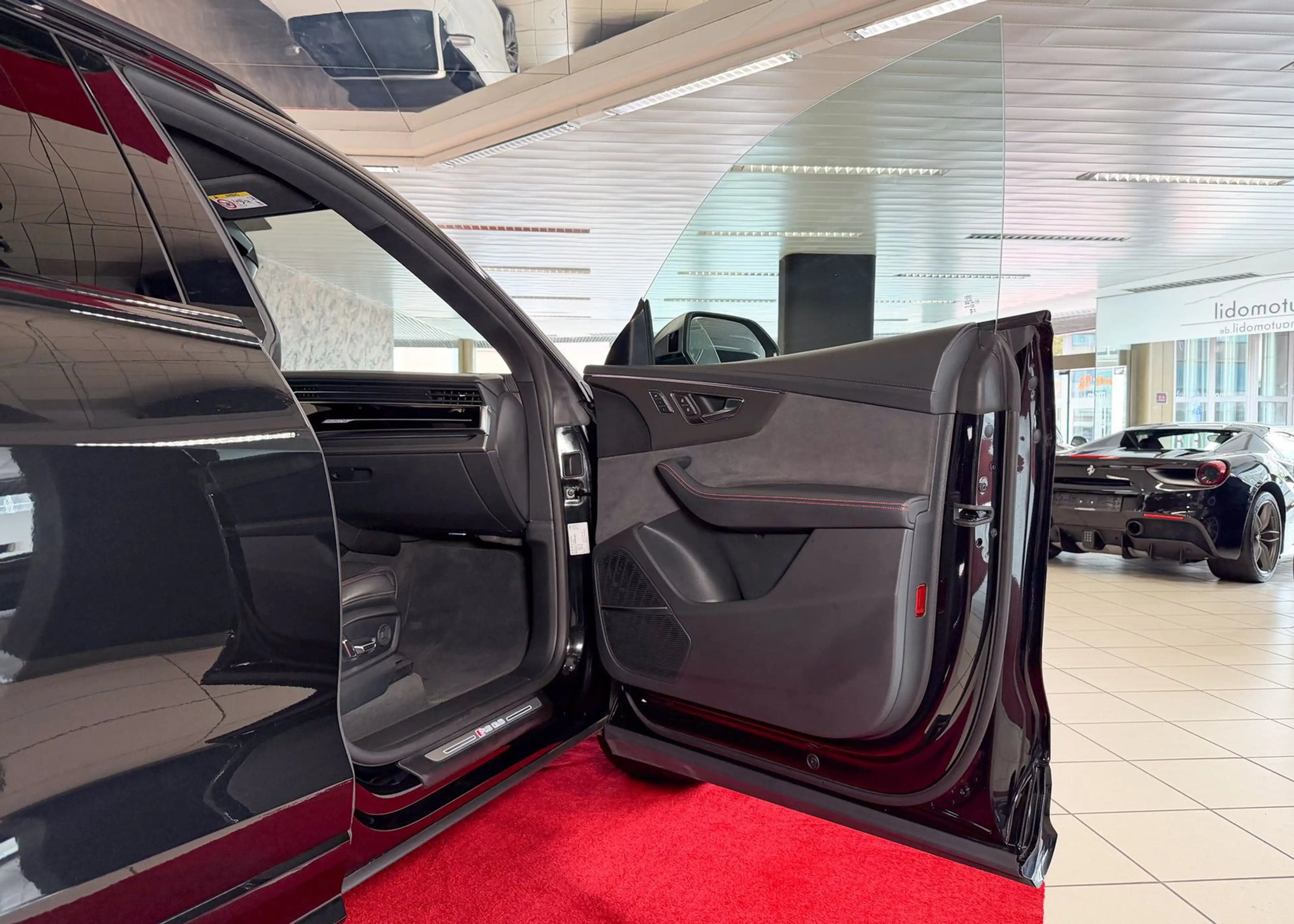 Audi RS Q8 MWST AHK ACC HUD B&O PANO AUDI-GARANTIE — photo 33