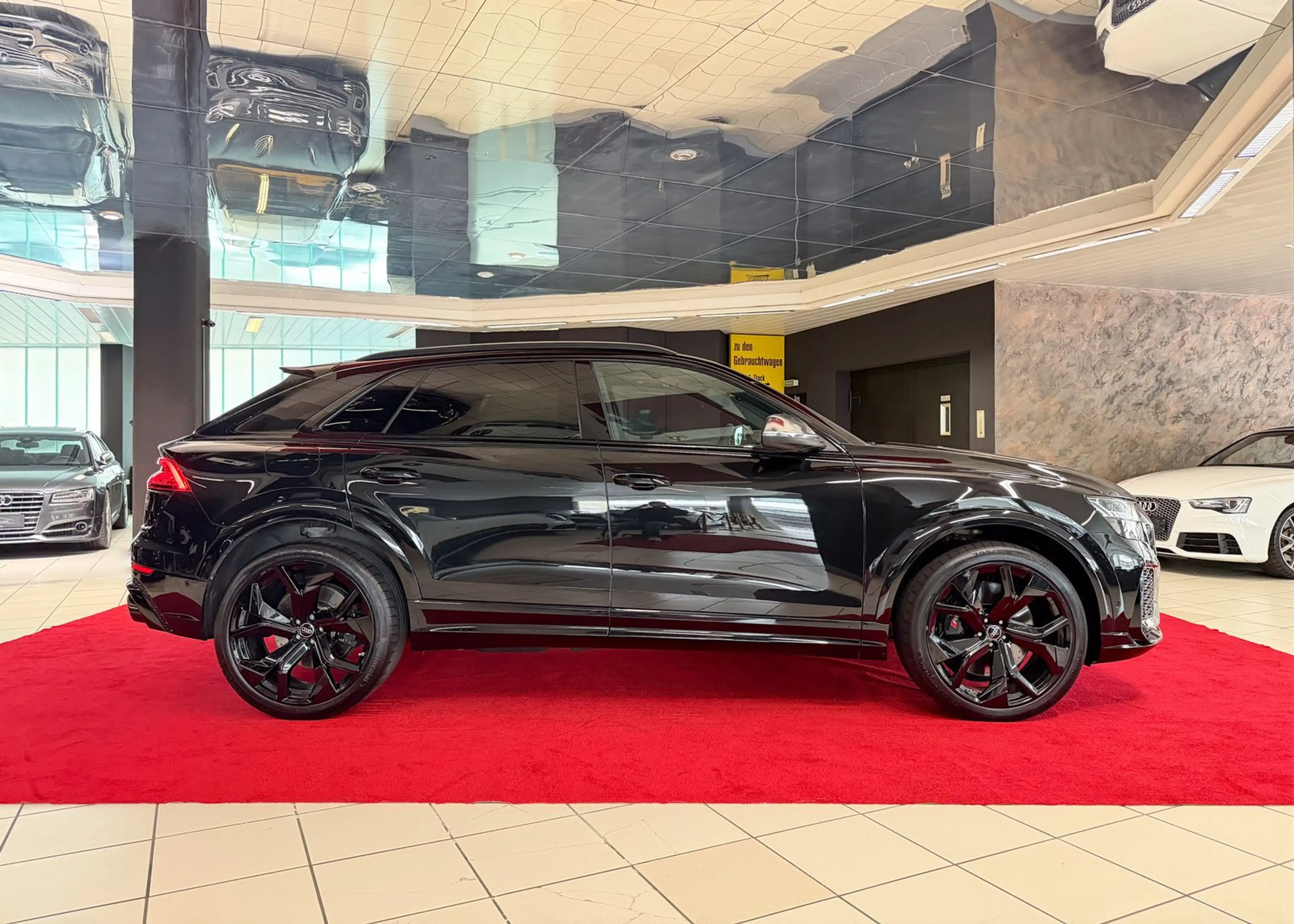 Audi RS Q8 MWST AHK ACC HUD B&O PANO AUDI-GARANTIE — photo 11
