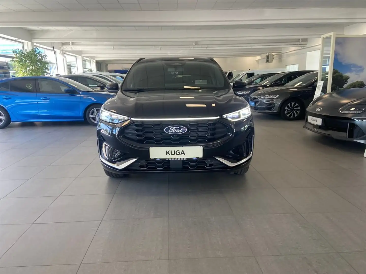 Ford Kuga 2,5 Duratec PHEV ST-Line X Aut. Schwarz - 2