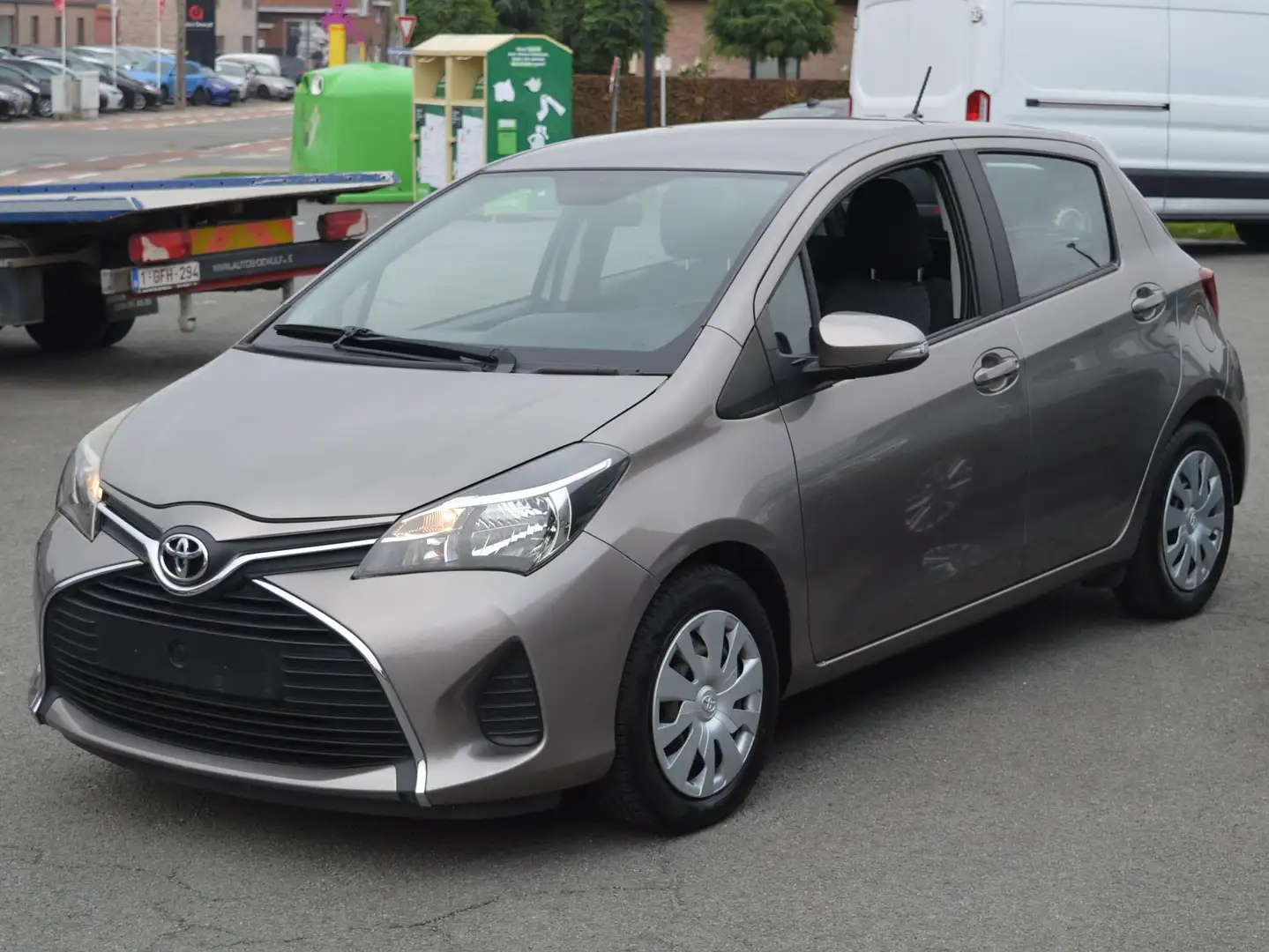 Toyota Yaris Yaris 1.33 VVT-i Multidrive S Comfort AUTOMAAT!!! Bronze - 1