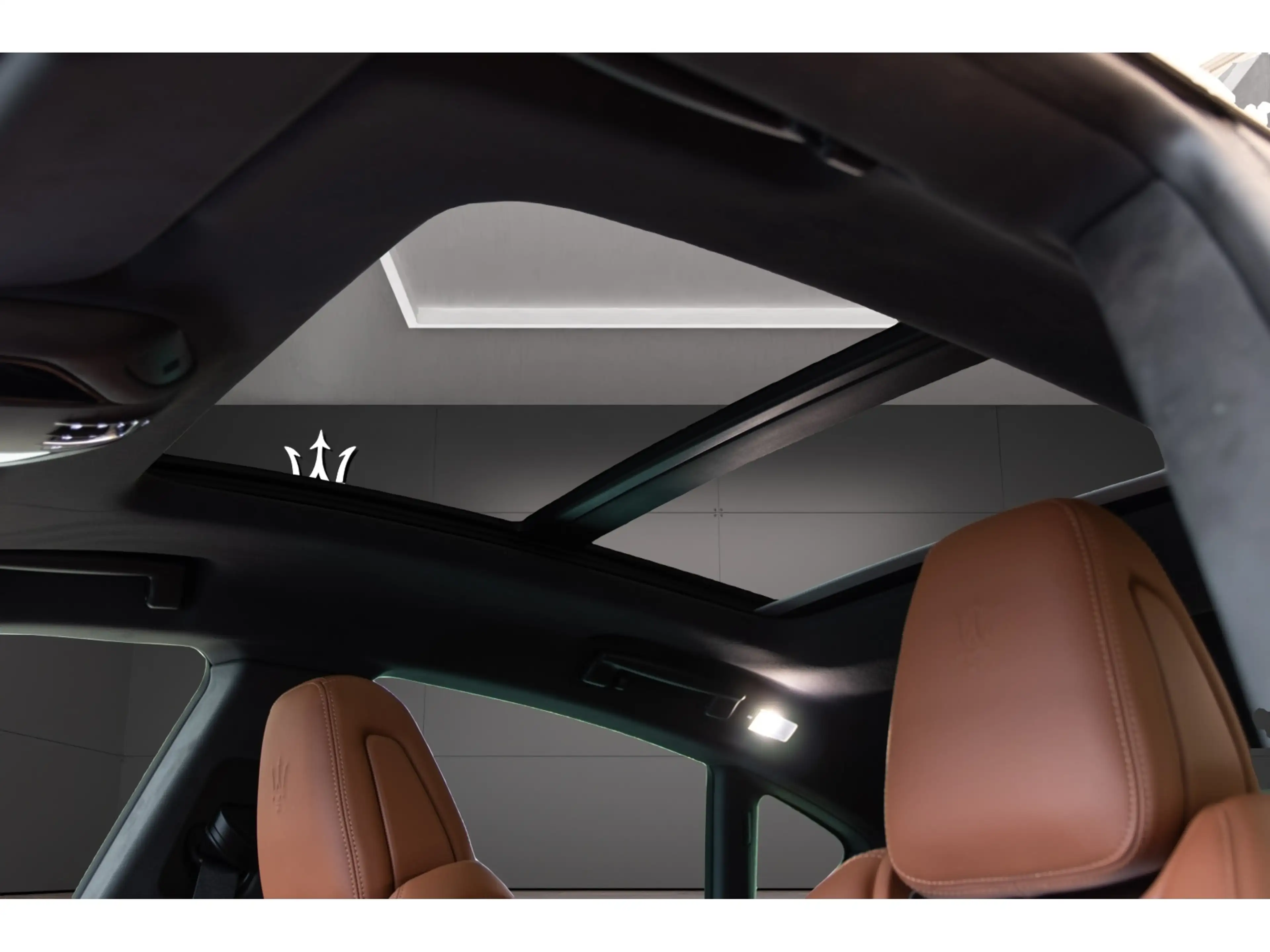 Maserati Levante Diesel GranSport — photo 15