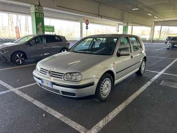 Golf 4 1.6 – 105.000 km REALI – distribuzione e fr
