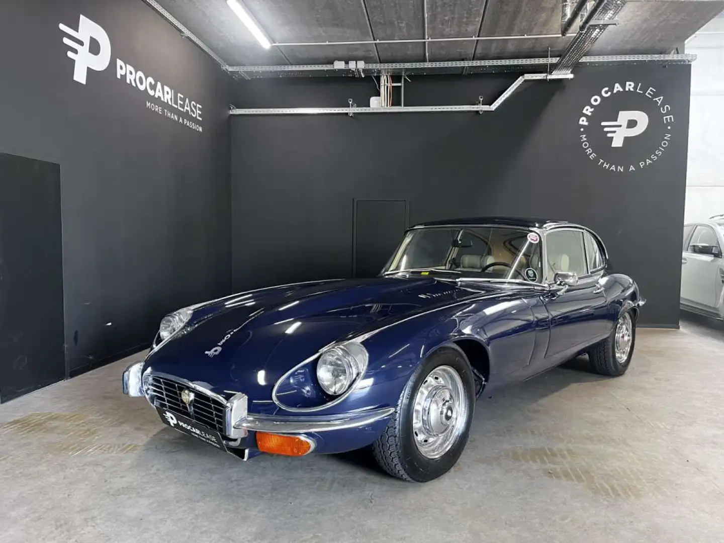 Jaguar E-Type Jaguar E-Type Serie 3 V12 5.3 2+2 Bleu - 1