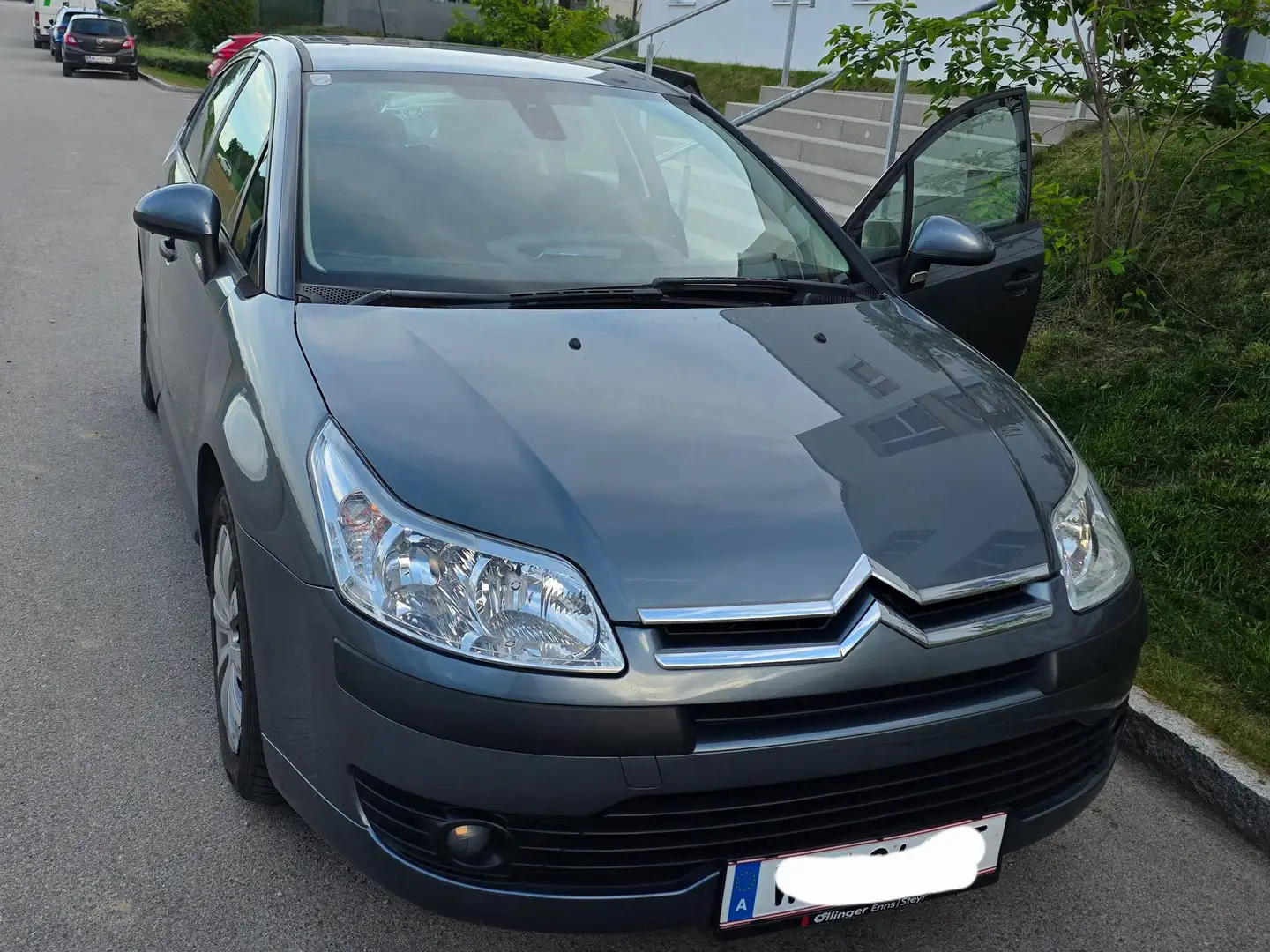 Citroen C4 C4 1,6 HDi 90 SX SX Grau - 2