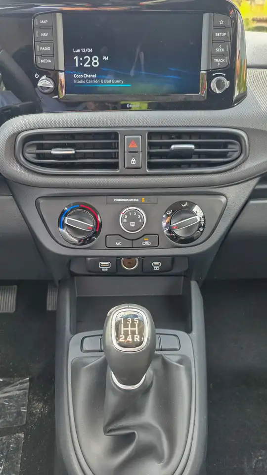 Hyundai i10 i10 1.0 mpi Connectline 63cv 10