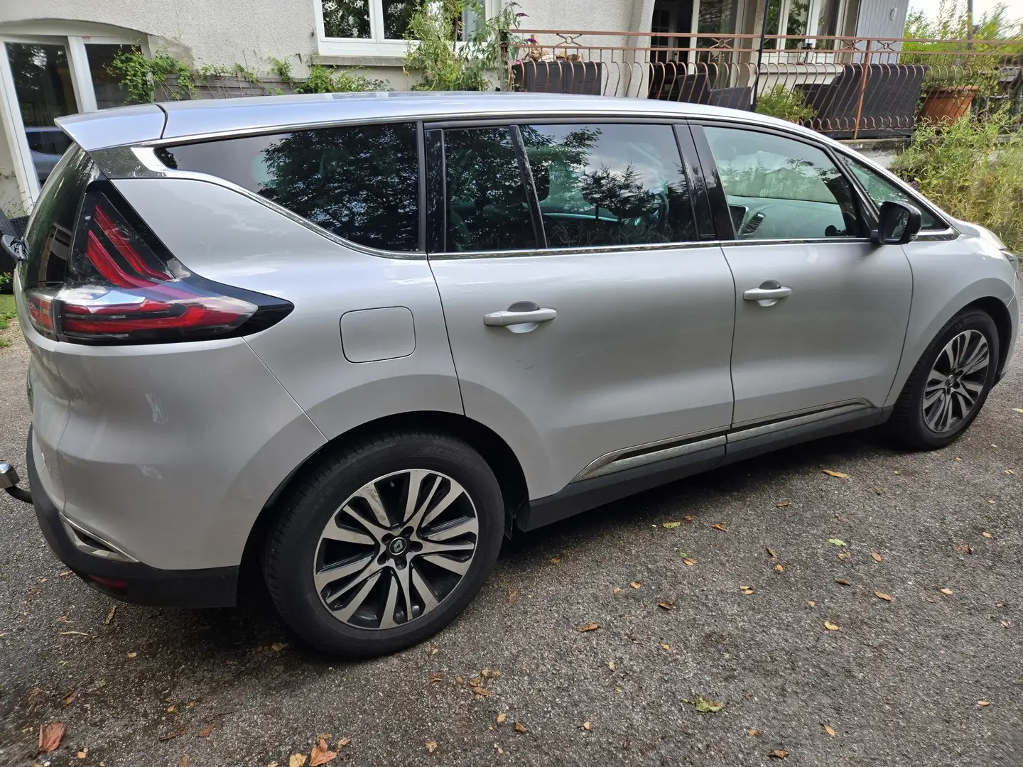 Renault Espace dCi 160 Energy Twin Turbo Initiale Paris EDC - 2