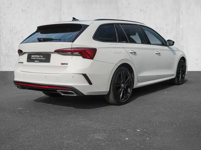 Skoda Octavia view 4