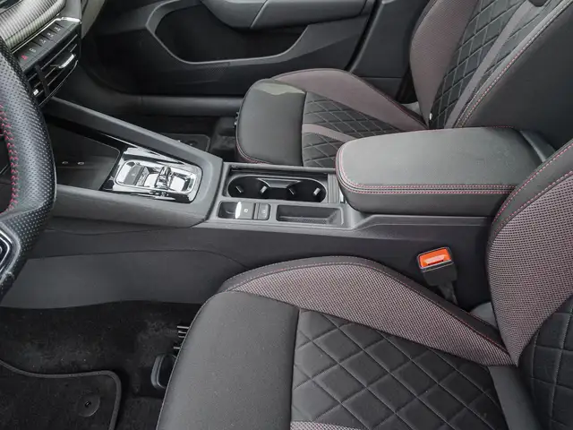 Skoda Octavia view 14