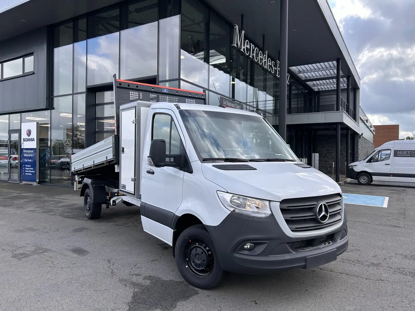 Mercedes-Benz Sprinter 319 Benne L3 Blanc - 1
