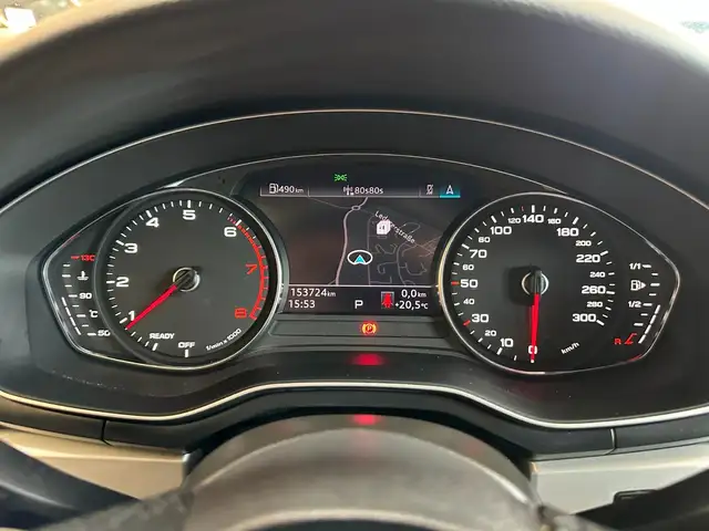 Audi A4 Avant view 13
