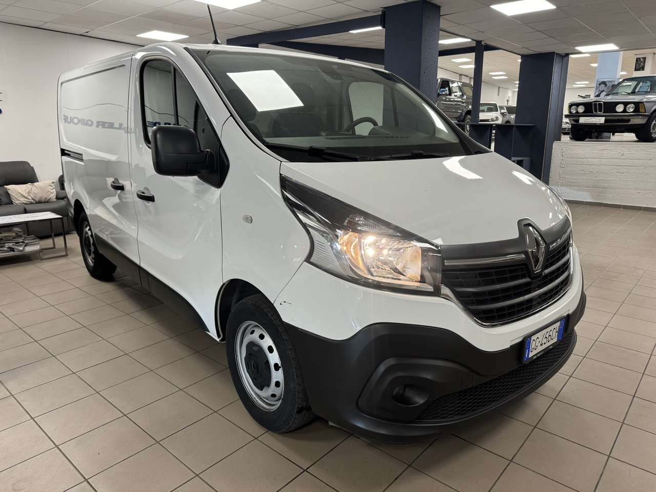 Renault Trafic T27 2.0 dci 120cv L1H1 ice + IVA