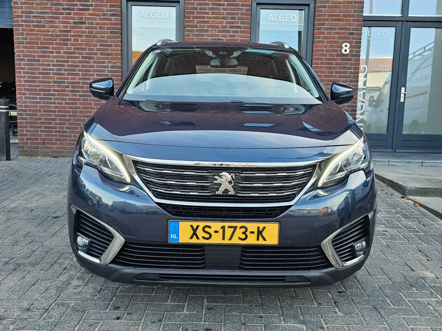 Peugeot 5008 1.2 PureTech Blue Lease Executive Leer Automaat Blauw - 2
