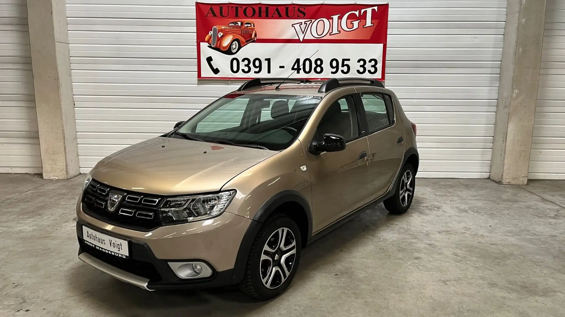 Dacia Sandero II Stepway Celebration Navi Tempomat Beige - 2