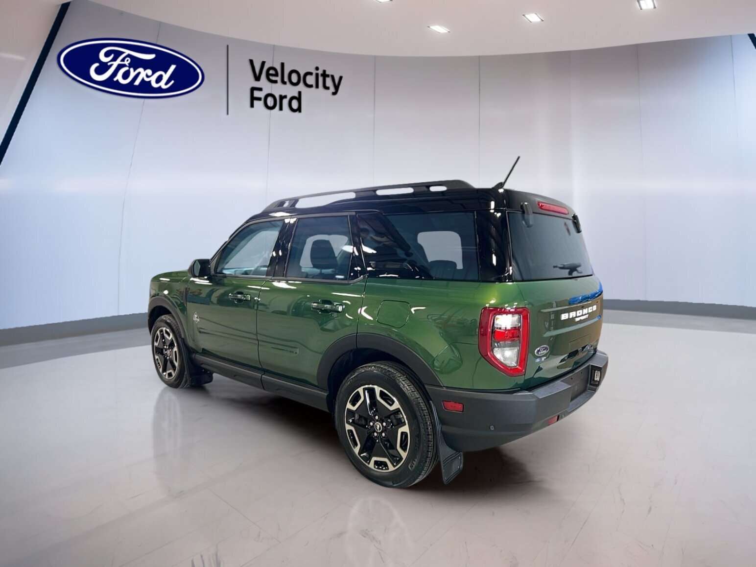 2024 Ford Bronco Sport Outer Banks 4x4 — снимка 1