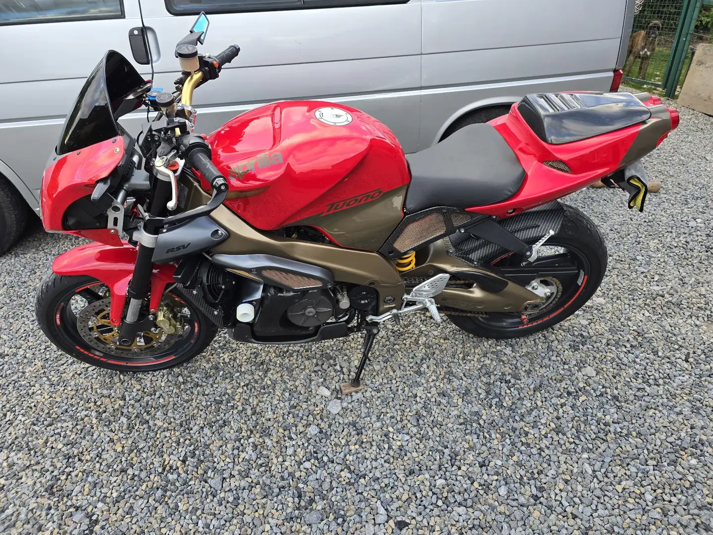 Aprilia Tuono Carte verte et demande d'immatriculation Rouge - 1