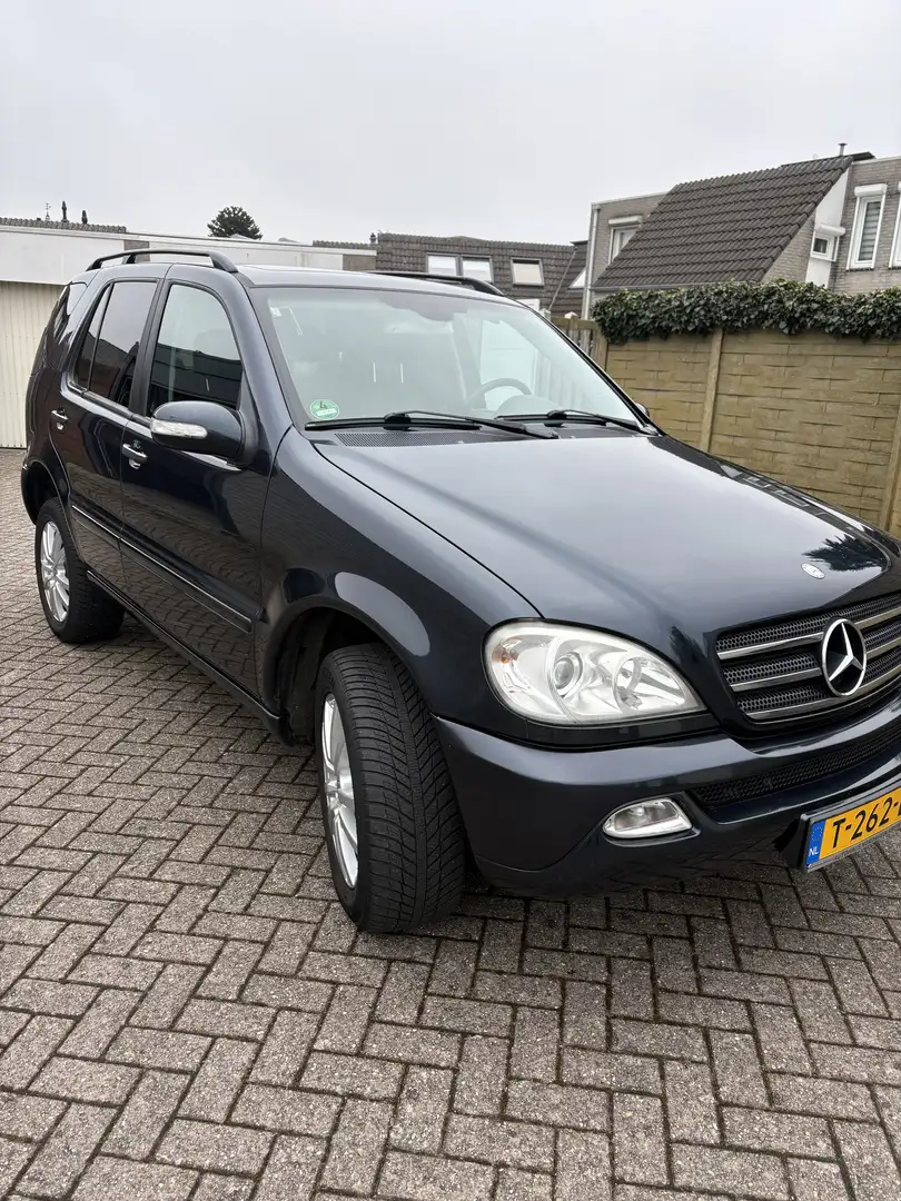 Mercedes-Benz ML 500 - 2