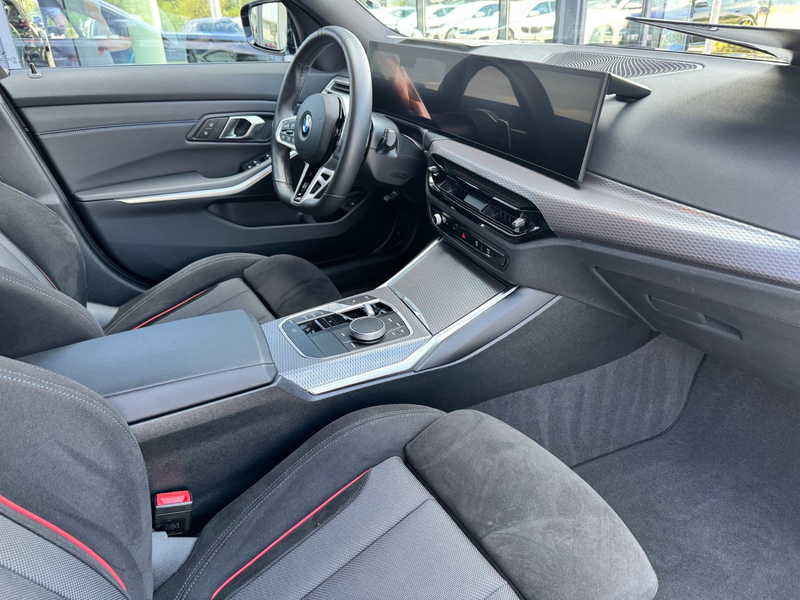 BMW 318 d Touring M Sportpaket Pro LED Tempomat — photo 8