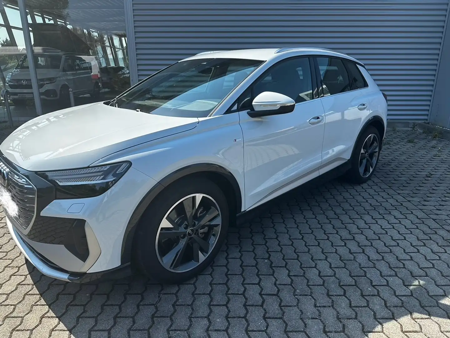 Audi Q4 e-tron 50 QUATTRO*MATRIX*S-Line*. . . Blanc - 1