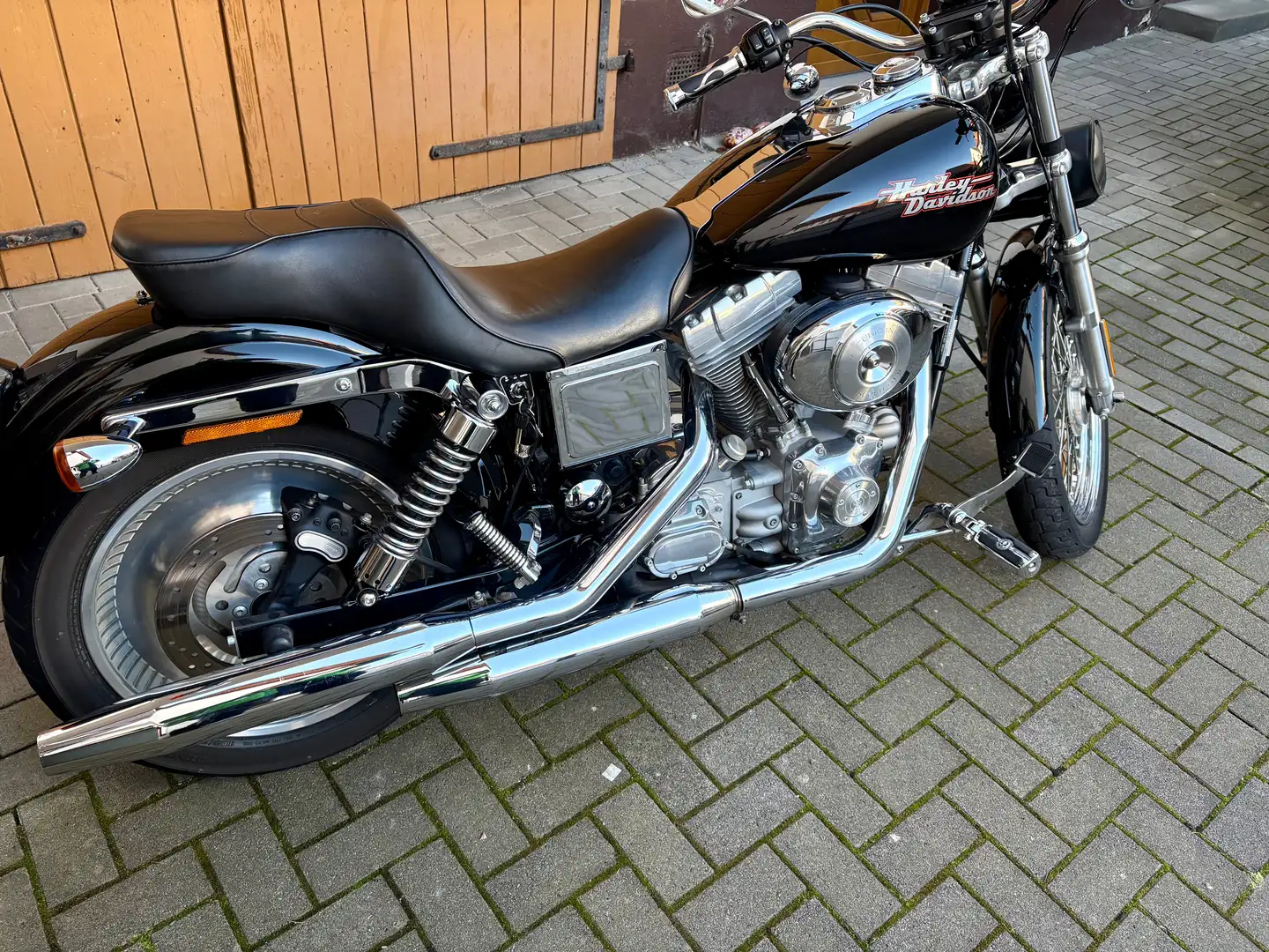 Harley-Davidson Dyna Super Glide Fekete - 1