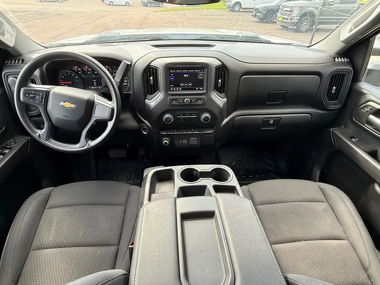 Chevrolet Silverado 2500 снимка Chevrolet Silverado 2500
