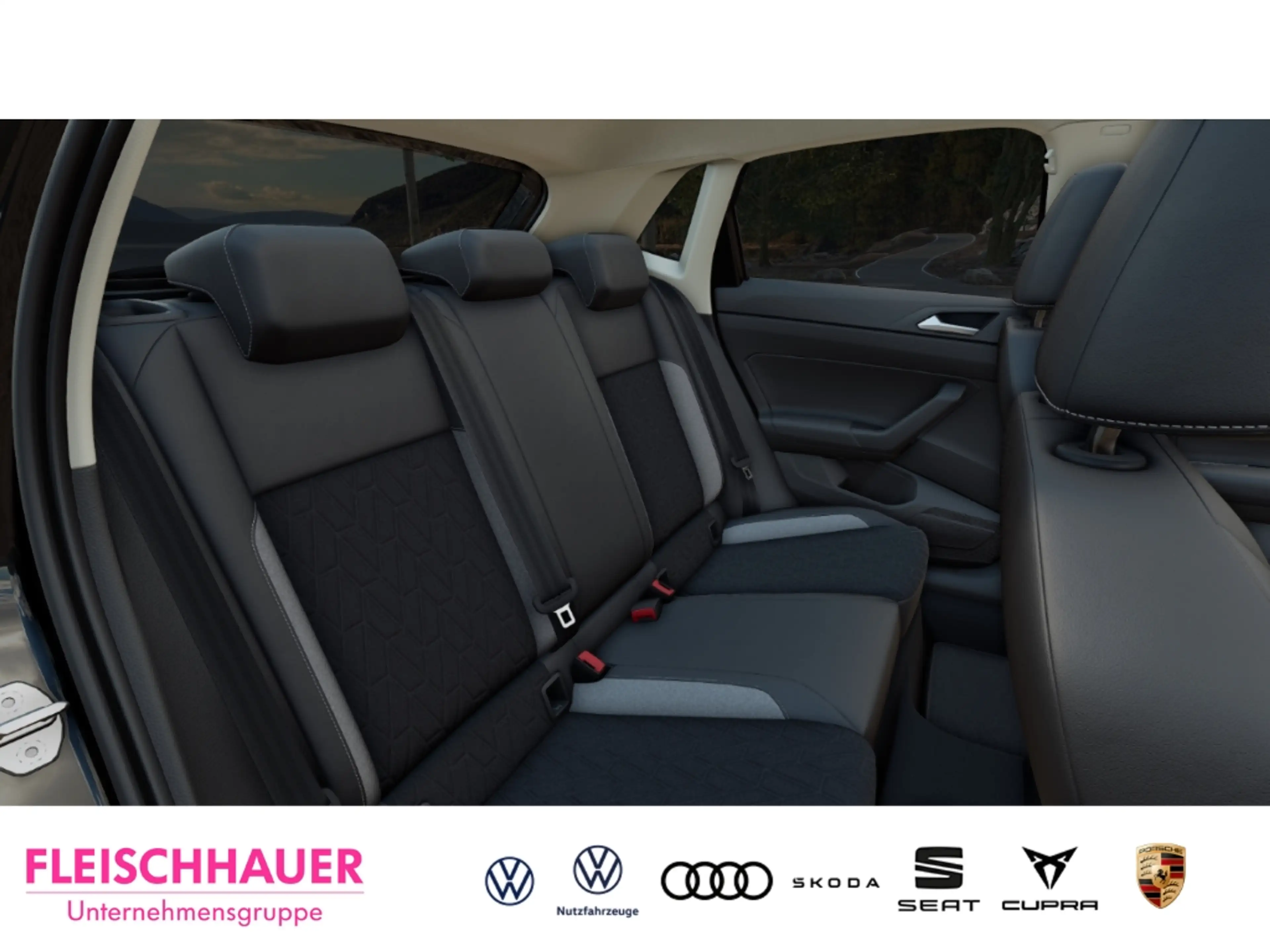 Volkswagen Polo 1.0 TSI Energy ALLWETTERREIFEN CARPLAY REAR-VIEW — photo 10