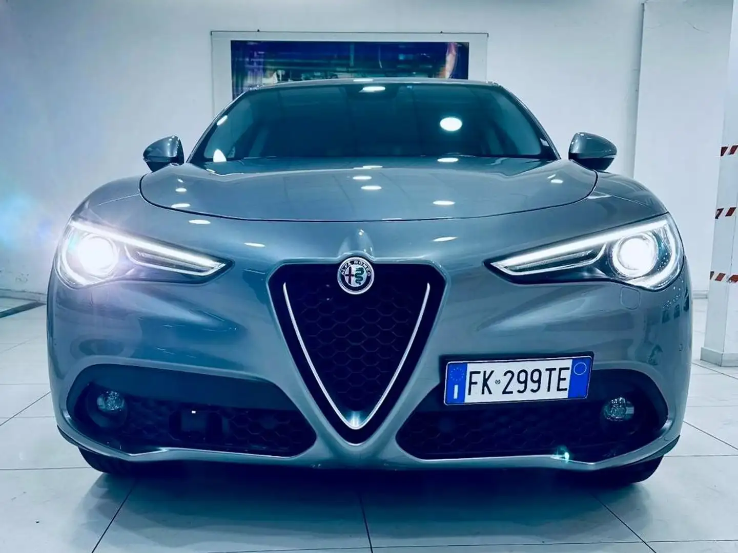 Alfa Romeo Stelvio STELVIO 2017 2.2 T.DIESEL SUPER AT8 180cv AUTO Grigio - 1