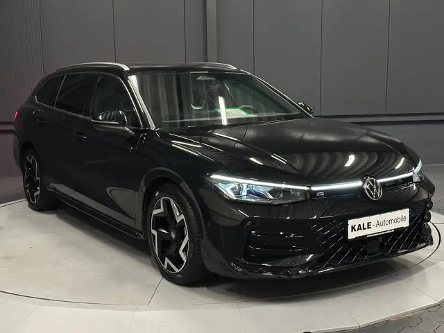 Volkswagen Passat view 7