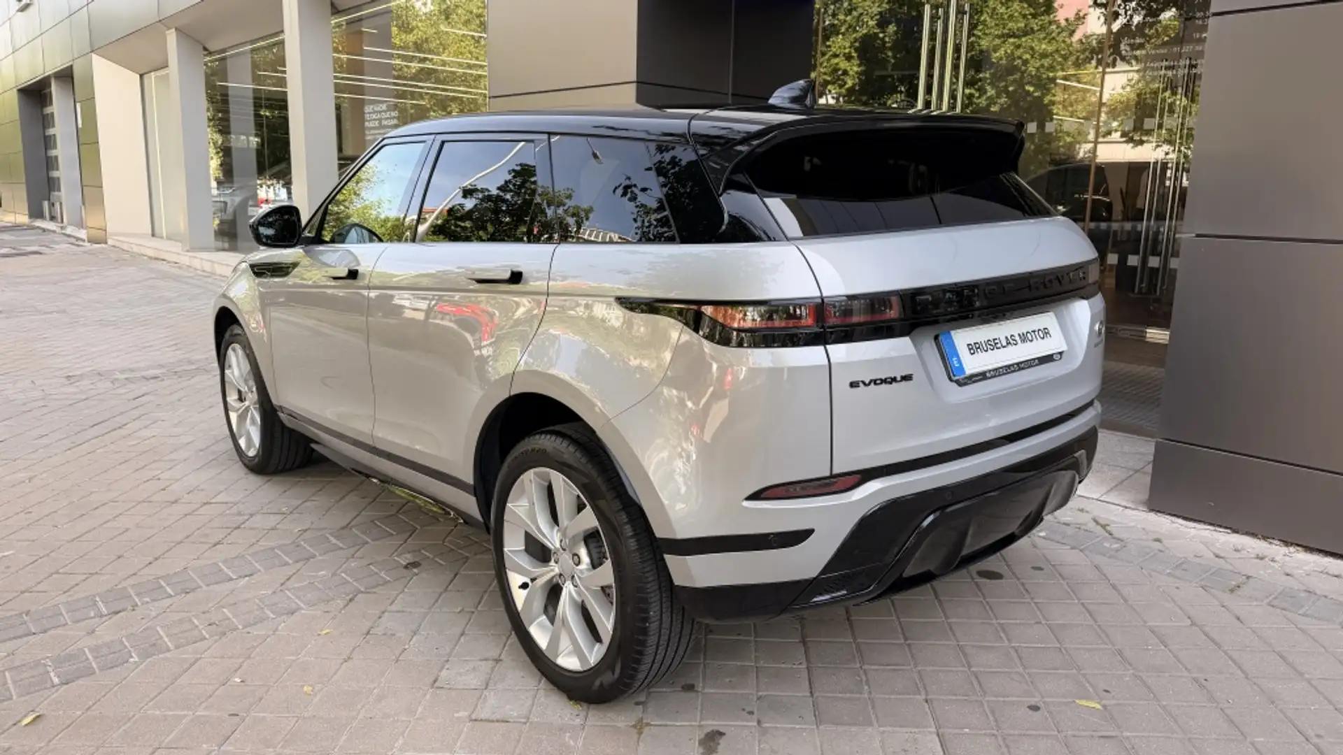 Land Rover Range Rover Evoque 2.0D I4 MHEV R-Dynamic S AWD Aut. 163 Gris - 2
