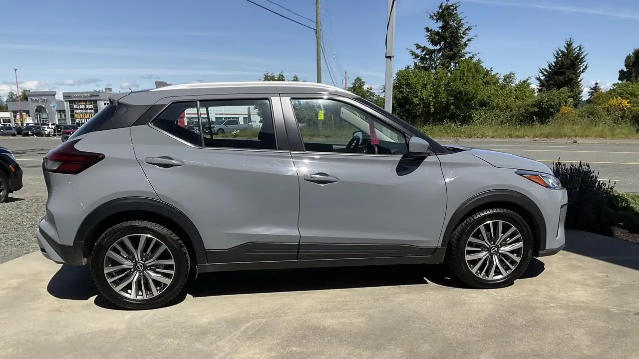 Nissan Kicks photo Nissan Kicks