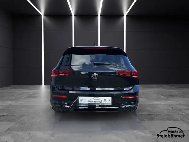 Volkswagen Golf view 5