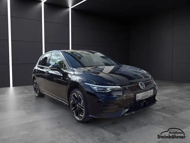 Volkswagen Golf view 10
