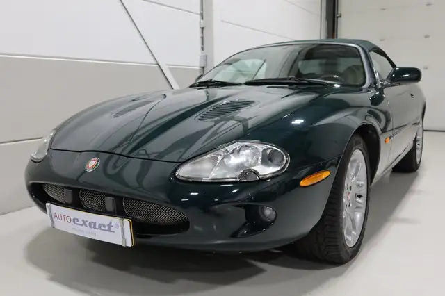 Jaguar XKR 4.0 V8 Convertible I Perfect service history I Bri