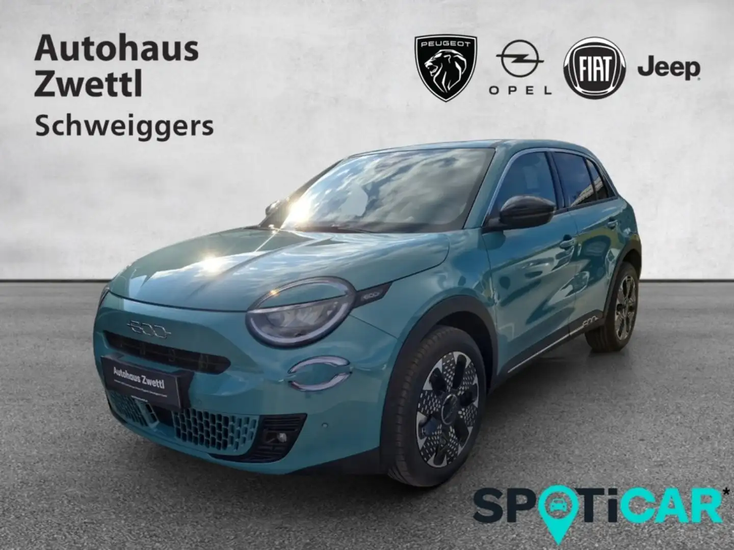 Fiat 600 La Prima MHEV 110 e-DCT6 Automatik Blau - 1