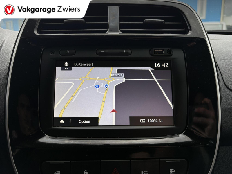 Dacia Spring Expression 27 kWh SOH 92%|Navigatie|Camera|PDC|Cli — photo 6