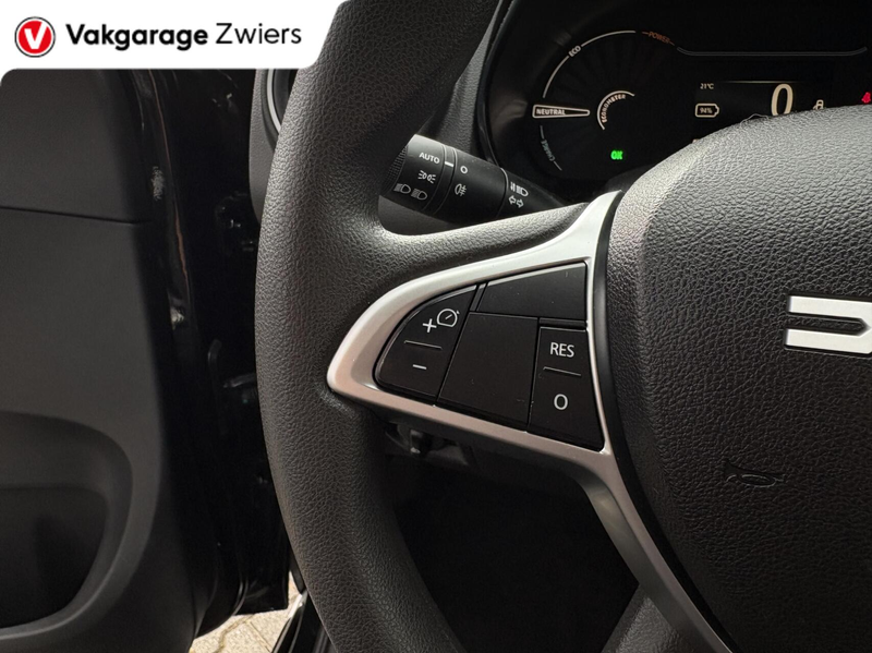 Dacia Spring Expression 27 kWh SOH 92%|Navigatie|Camera|PDC|Cli — photo 14