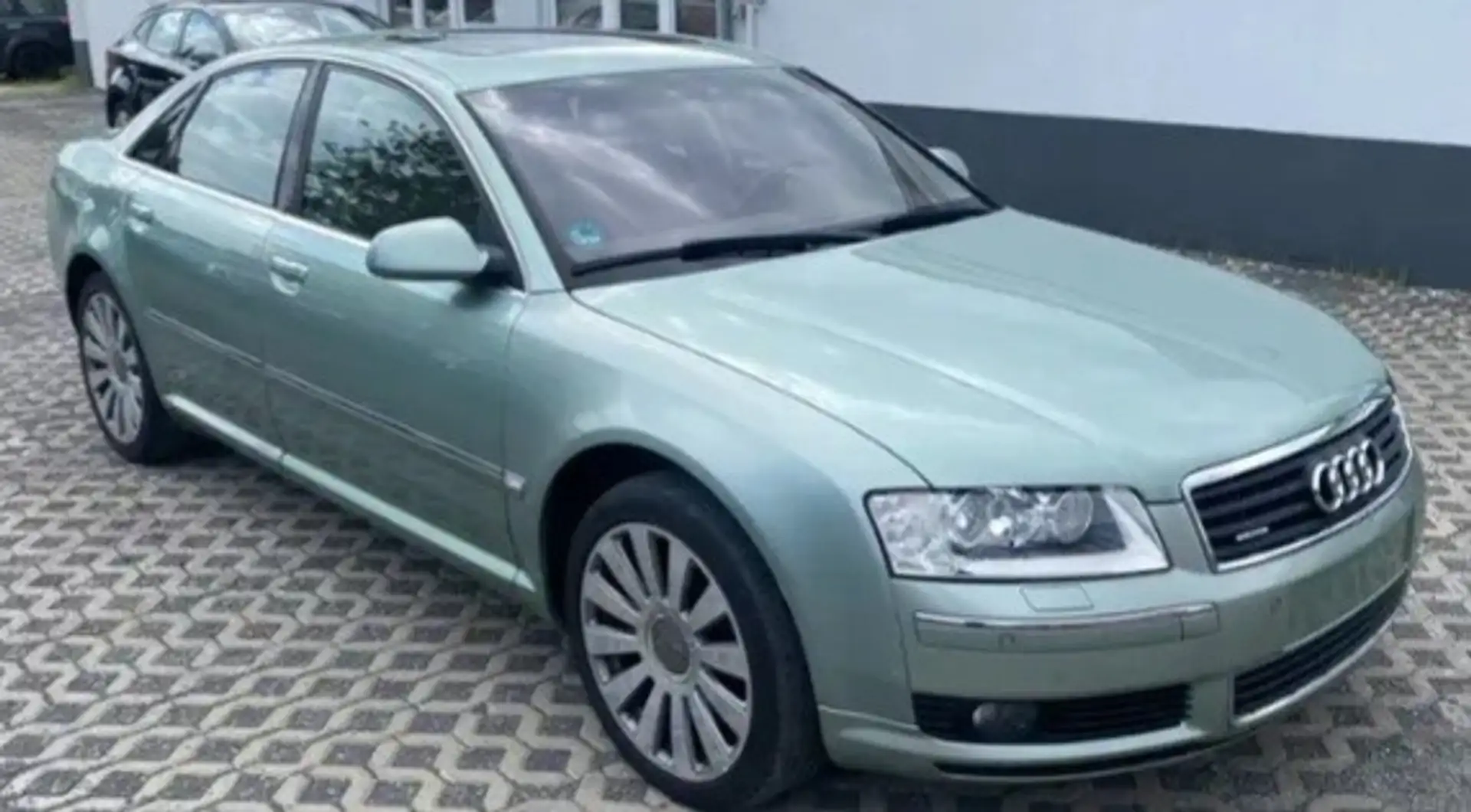 Audi A8 4.2 V8 quattro lunga 12 mesi garanzia - 1