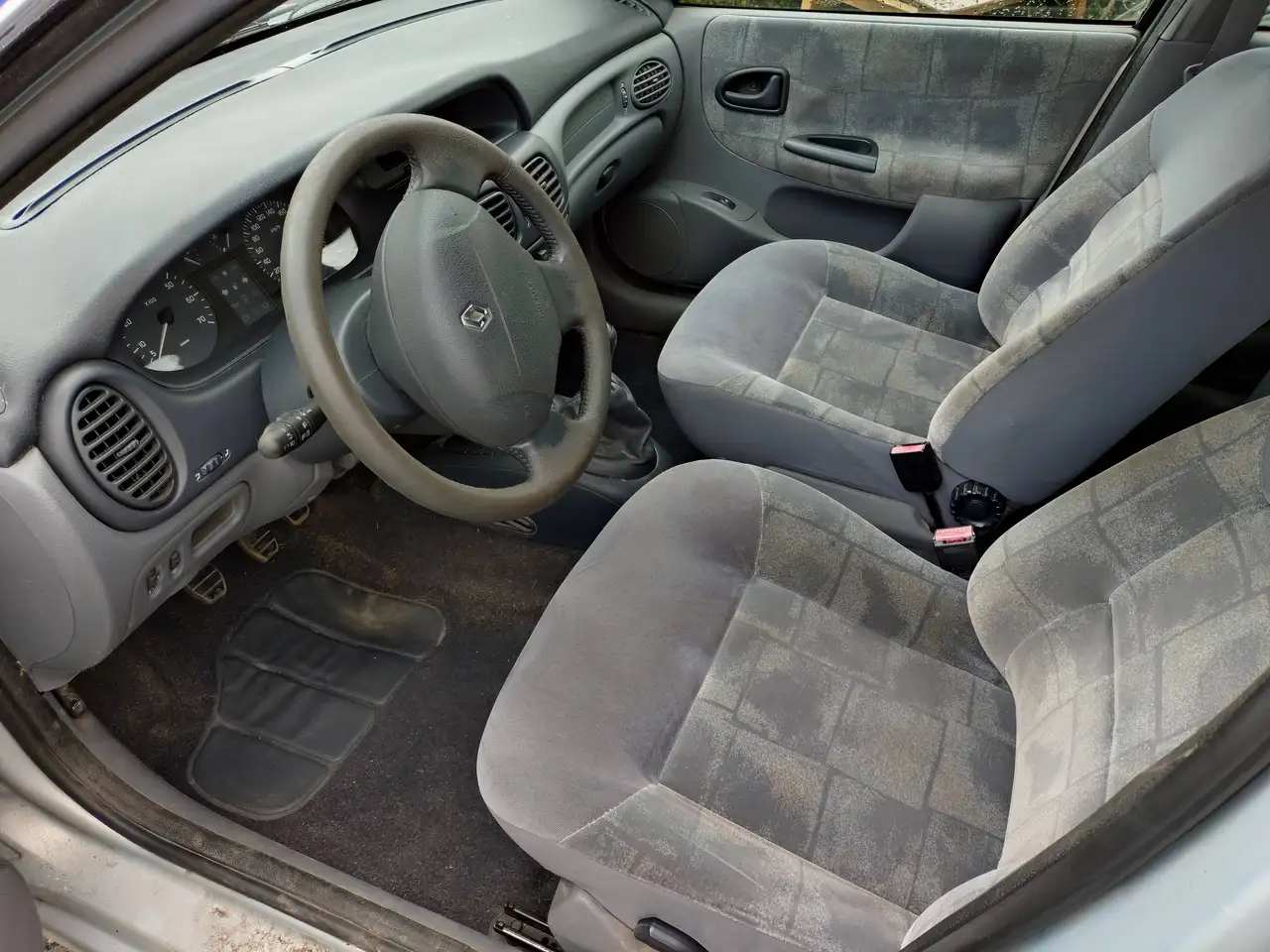 Renault Megane 1.6 16V, foto 5