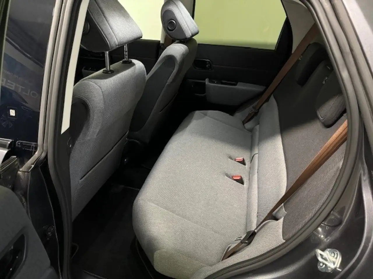 HONDA-E ADVANCE 17"