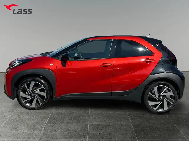 Toyota Aygo X view 3